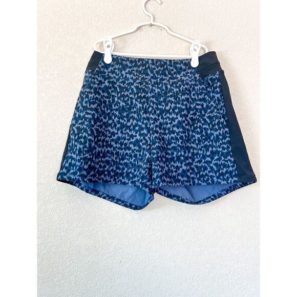 Athleta Brooklyn Printed Short Size 4 - Picture 3 of 8